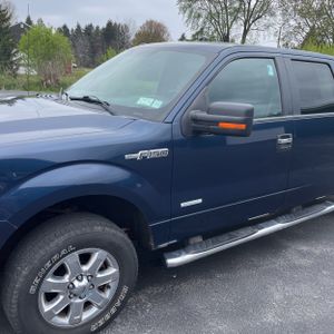FORD F-150 XLT - 2