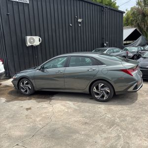 HYUNDAI ELANTRA SEL CONVENIENCE - 3