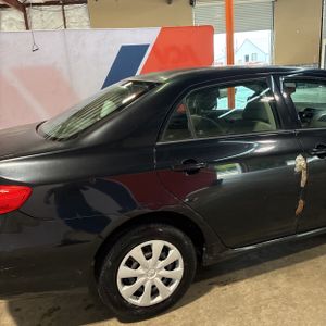 2013 Toyota COROLLA L photo 9