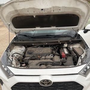 صورة مصغرة 44 لـ 2022 Toyota RAV4 LE
