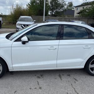 AUDI A3 2.0T PREMIUM - 4