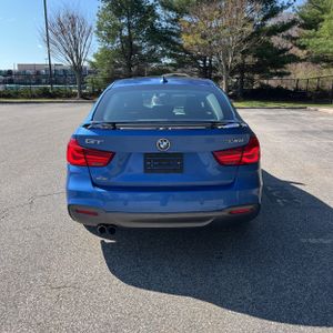 BMW 330I GRAN TURISMO XDRIVE - 7