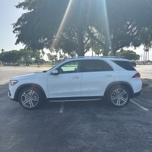 صورة 3 لـ 2022 Mercedes-BENZ GLE