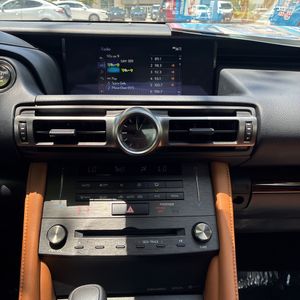 2022 Lexus RC 300 BASE — миниатюра 37