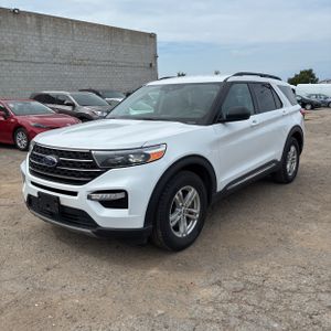 FORD EXPLORER XLT - 1