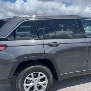 JEEP GRAND CHEROKEE - 9