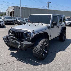 2012 JEEP WRANGLER UNLIMITED SAHARA — фото 1