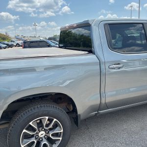 2019 Chevrolet SILVERADO 1500 RST — фото 9
