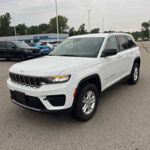 2023 JEEP GRAND CHEROKEE LAREDO 照片 1