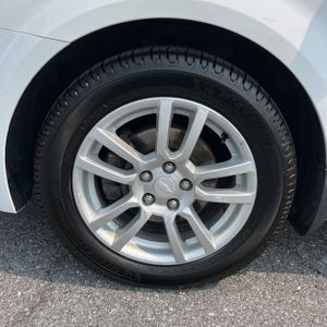 صورة مصغرة 17 لـ 2015 Chevrolet SONIC LT AUTO