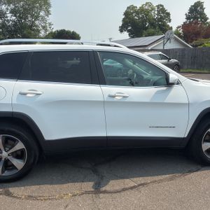صورة مصغرة 11 لـ 2019 JEEP CHEROKEE LIMITED