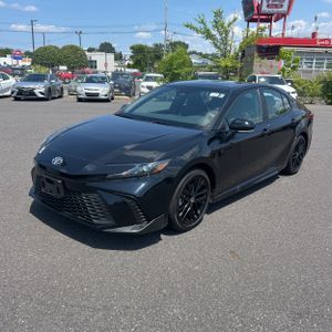 2026 Toyota CAMRY SE photo 1