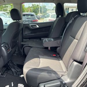 صورة مصغرة 34 لـ 2017 Nissan PATHFINDER SV
