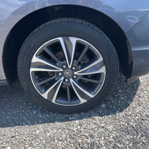 صورة 20 لـ 2020 Acura MDX SH-AWD W/TECH