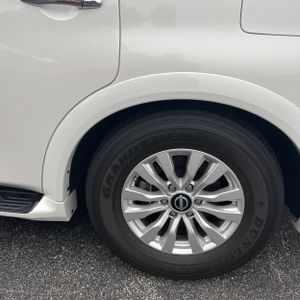 صورة مصغرة 18 لـ 2024 Nissan ARMADA SV