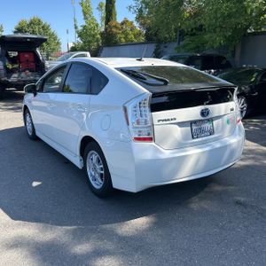 TOYOTA PRIUS - 5