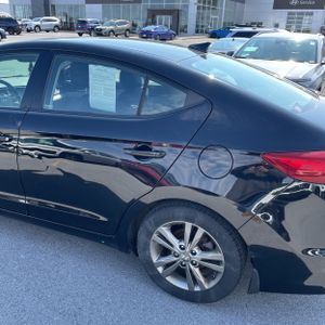 HYUNDAI ELANTRA VALUE EDITION - 6
