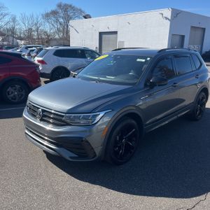 VOLKSWAGEN TIGUAN SE R-LINE BLACK 4MOTION - 1