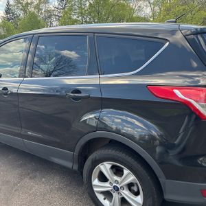 FORD ESCAPE SE - 6