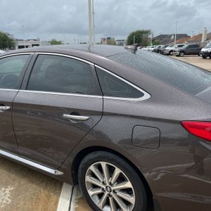 HYUNDAI SONATA LIMITED - 6