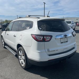 CHEVROLET TRAVERSE LT - 5