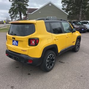 JEEP RENEGADE TRAILHAWK - 8