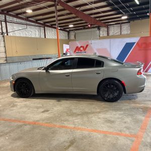 DODGE CHARGER SXT - 3