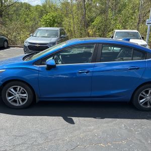 CHEVROLET CRUZE LT AUTO - 4