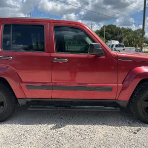 2012 JEEP LIBERTY SPORT 照片 11