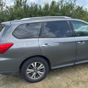 2017 Nissan PATHFINDER S — фото 9