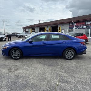 HYUNDAI ELANTRA SEL - 3