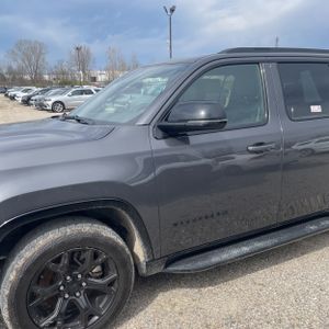 JEEP WAGONEER SERIES II CARBIDE - 2