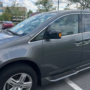 HONDA ODYSSEY TOURING ELITE - 2