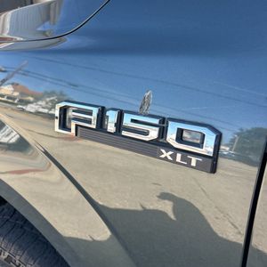 2018 FORD F-150 XLT — миниатюра 23