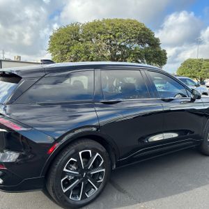 2025 Lincoln NAUTILUS RESERVE 照片 9