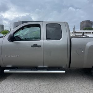 CHEVROLET SILVERADO 1500 WORK TRUCK - 4