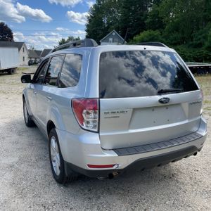 2010 Subaru FORESTER 2.5X PREMIUM — фото 5