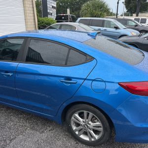 2018 Hyundai ELANTRA SEL 照片 5