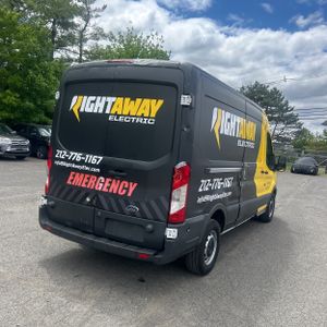 FORD TRANSIT 250 - 8