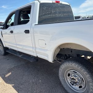 Ford F-250 Super Duty XL - 6