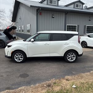 KIA SOUL LX - 3