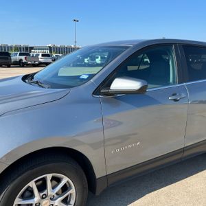 صورة 2 لـ 2023 Chevrolet EQUINOX LT