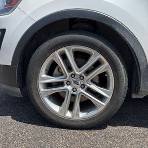 2016 FORD EXPLORER XLT — миниатюра 17