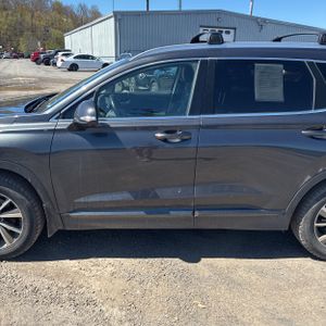 HYUNDAI SANTA FE - 4