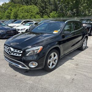 2020 Mercedes-BENZ GLA — фото 1