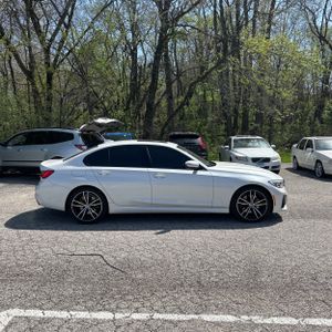 BMW 330I XDRIVE - 10