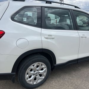 SUBARU FORESTER BASE - 9