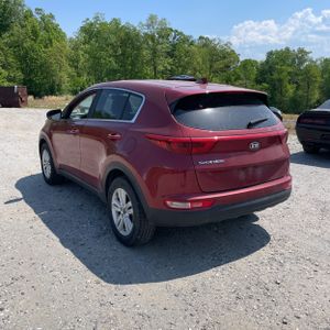KIA SPORTAGE LX - 5