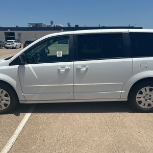 2016 Dodge GRAND CARAVAN SE — фото 4