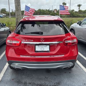 MERCEDES-BENZ GLA - 6